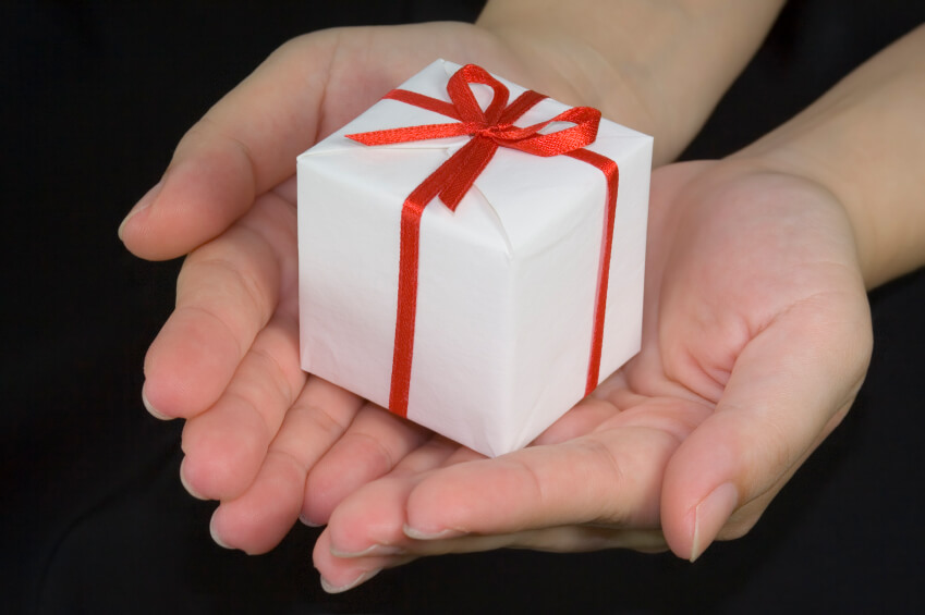 Is It Better to Give than to Receive in Sales?